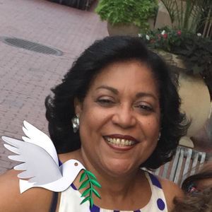 Meet your Posher, Iracema